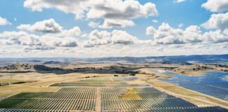 Apple_announces-new-climate-efforts-with-over-110-suppliers-transitioning-to-renewable-energy