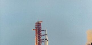 saturn-v-launch