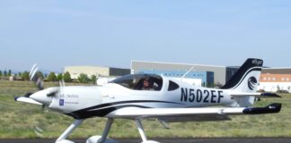 Electric Aircraft Pilot Training Is Arriving Bye Aerospace eFlyer 4